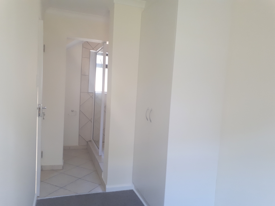 To Let 2 Bedroom Property for Rent in Kidds Beach Eastern Cape